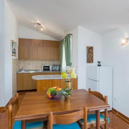 Apartment Marcela Porec