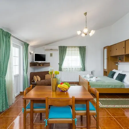 Marcela Apartmán