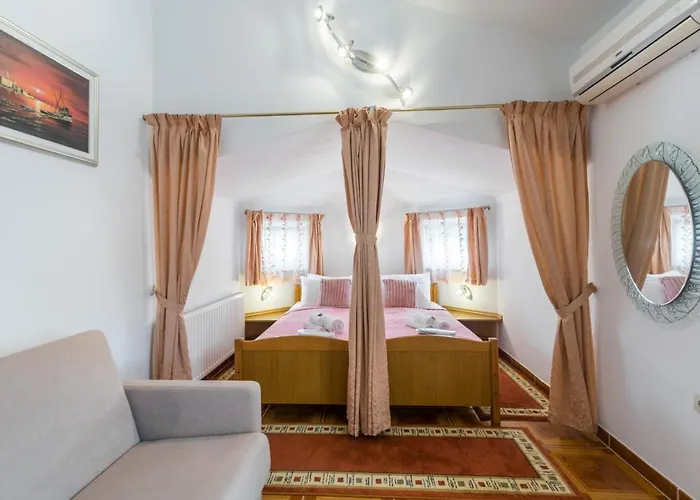 Marcela Πόρετς